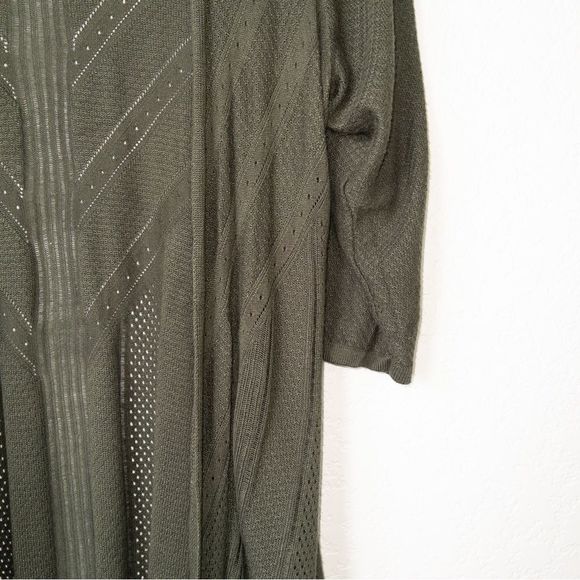 Torrid Olive Green Pointelle Stitched Open Knit Cardigan Size 1 - Picture 5 of 8